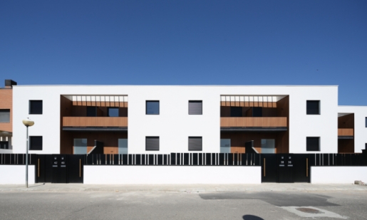 Conjunto residencial Jardí Portell a Torrefarrera (Lleida)